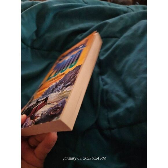 Survival 2000 frozen fire by James McPhee gold eagle books isbn 0373632037 - Picture 5 of 5